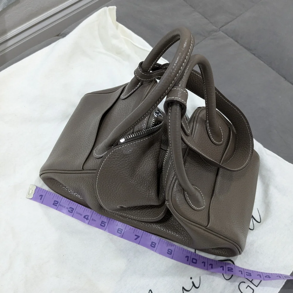 Elegant Brown Satchel Bag - Picture 15 of 16